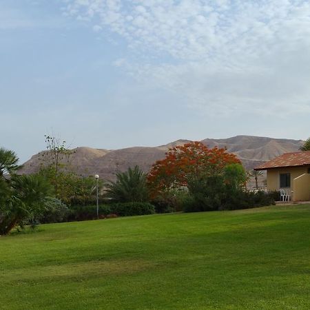 Almog Kibbutz Hotel Exterior foto