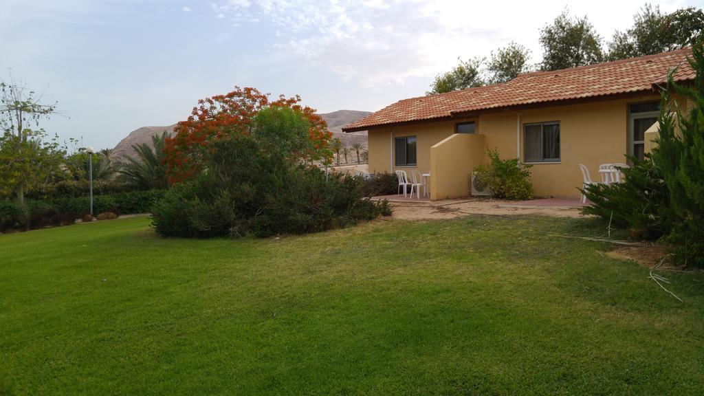 Almog Kibbutz Hotel Exterior foto
