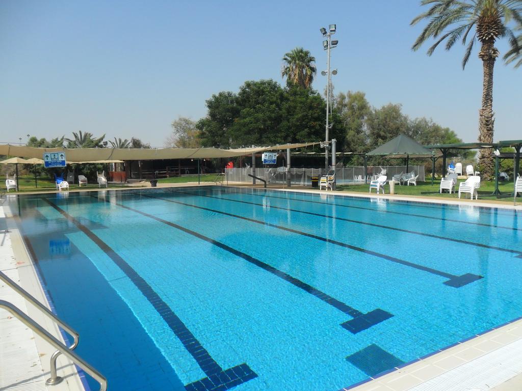 Almog Kibbutz Hotel Exterior foto