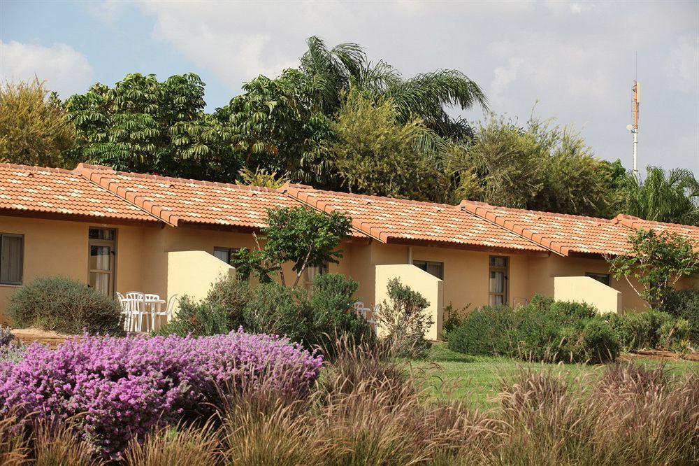 Almog Kibbutz Hotel Exterior foto